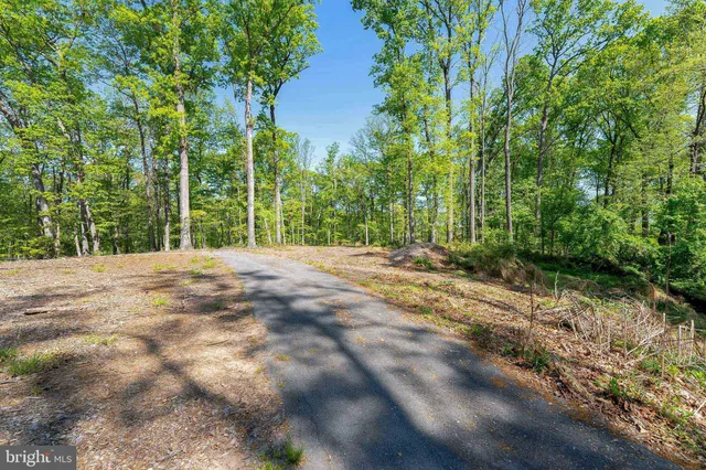 $1,950,000 | 1000 Manning Street, Great Falls, VA 22066