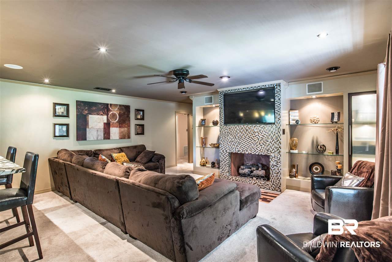 5766 Chester Court Mobile, AL 36609 - Photo 10 of 44