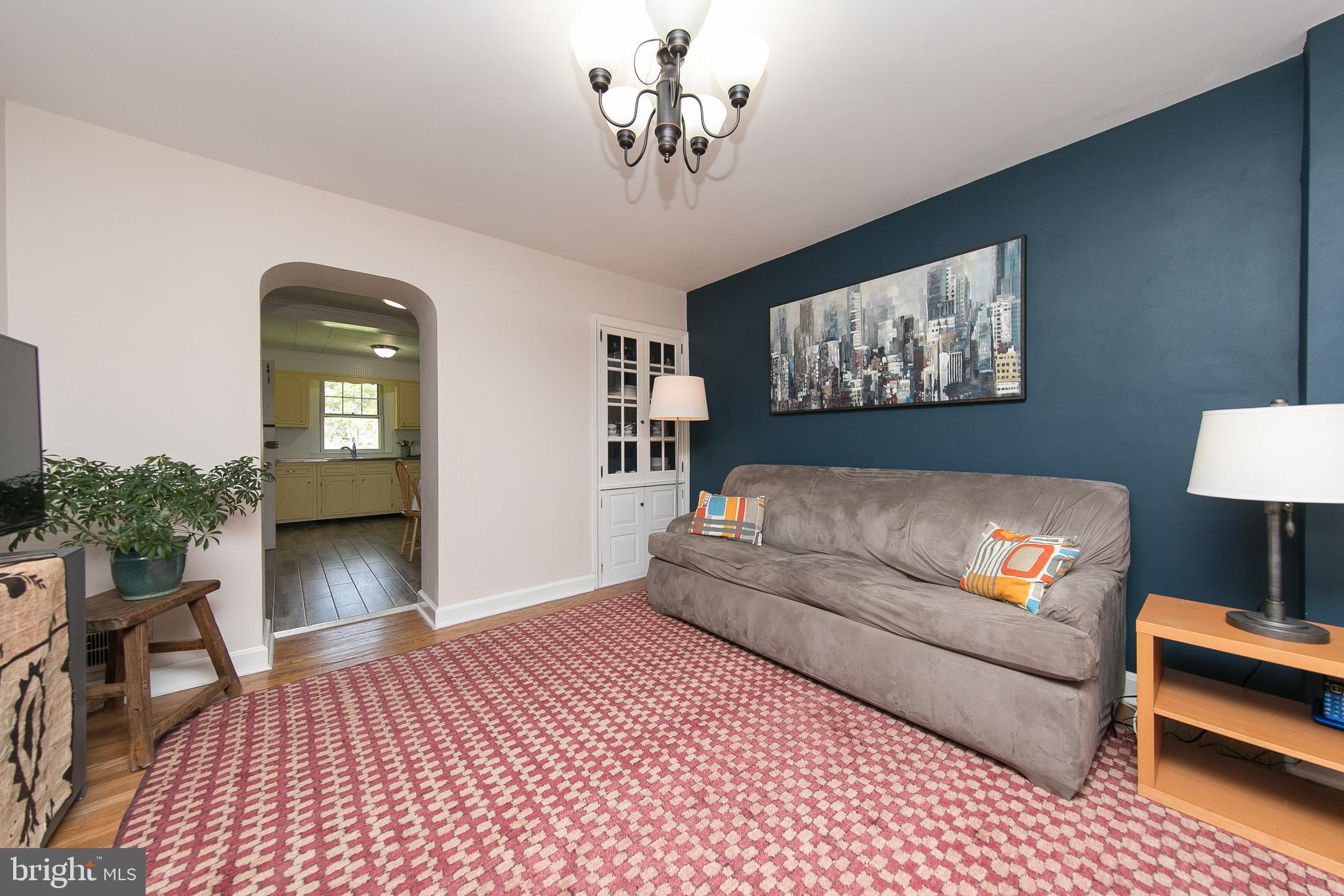 439 Montier Road Glenside, PA 19038 - Photo 3 of 18 Gallery Image 3