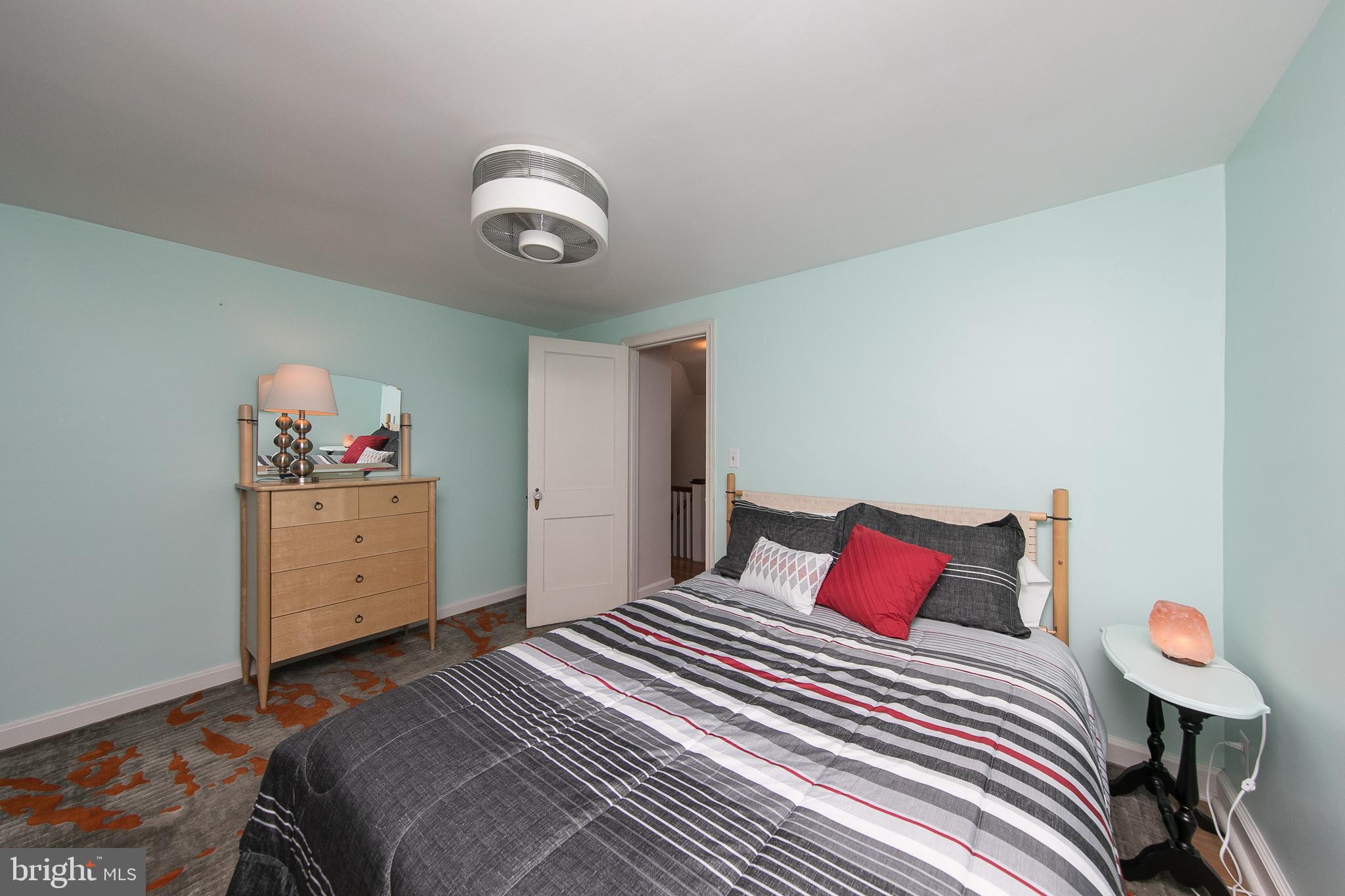 439 Montier Road Glenside, PA 19038 - Photo 10 of 18 Gallery Image 10