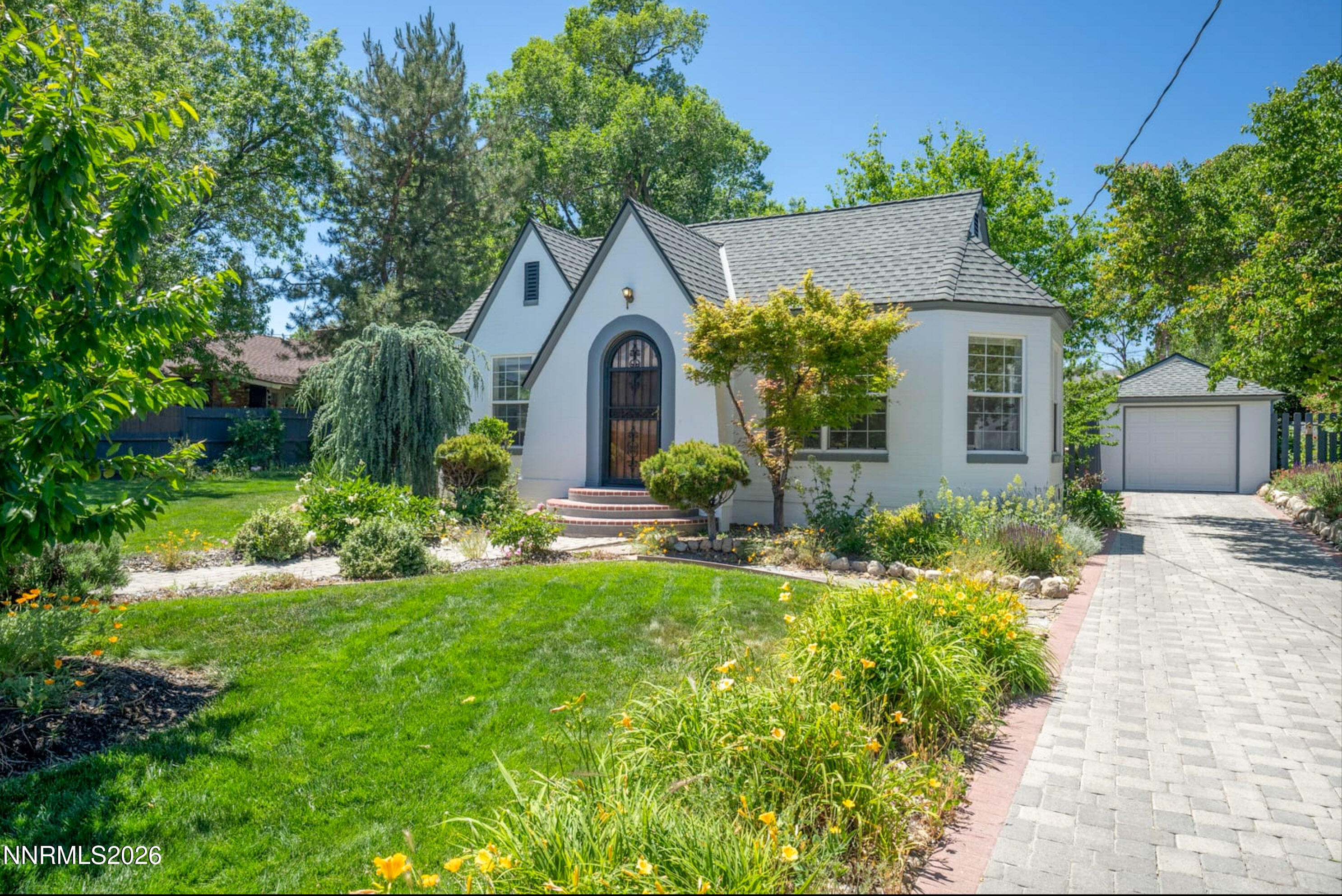 2277 Sunrise Drive Reno, NV 89509 - Photo 2 of 57 Sunrise_Edits_GM-23