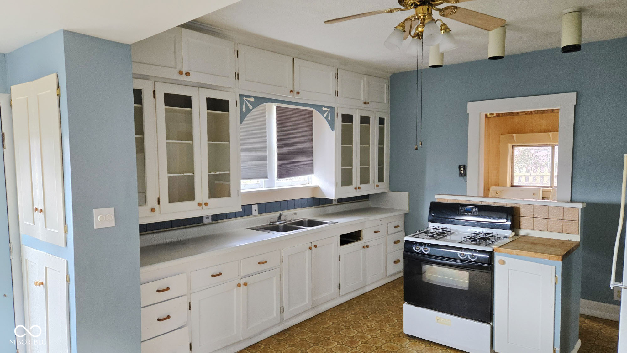 417 West Nelson Street Marion, IN 46952 - Photo 10 of 13