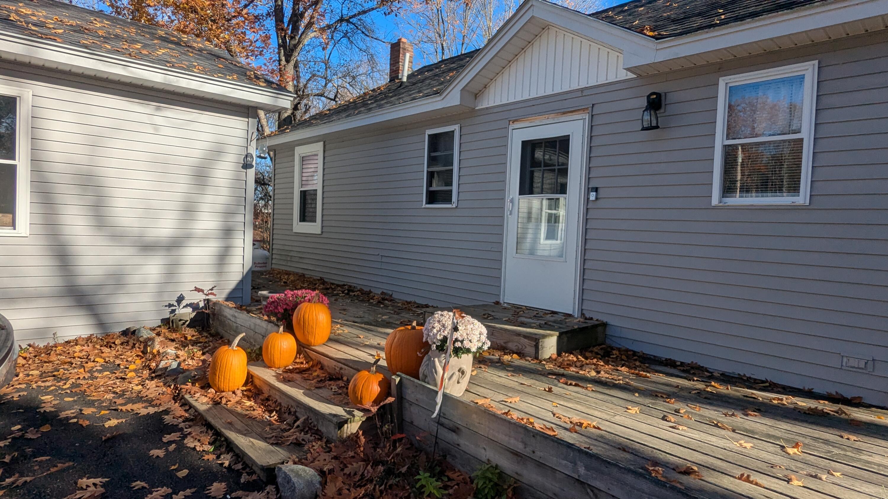 18 Crawford Road Pittsfield, ME 04967 - Photo 9 of 44 PXL_20251028_140840494