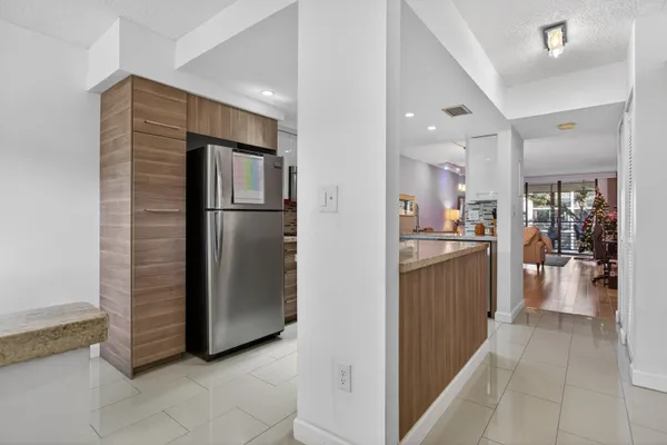 $220,000 | 7547 Northwest 79th Avenue, Unit 212, Tamarac, FL 33321