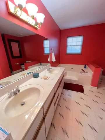 $2,100 | 3639 Stone Valley Drive, Hopkinsville, KY 42240