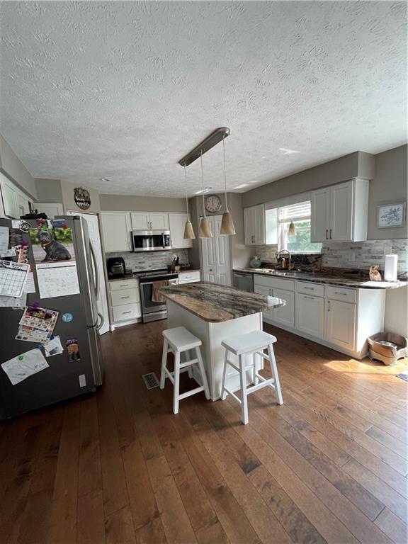 4800 Bayfield Road Allison Park, PA 15101 - Photo 2 of 3 Gallery Image 2