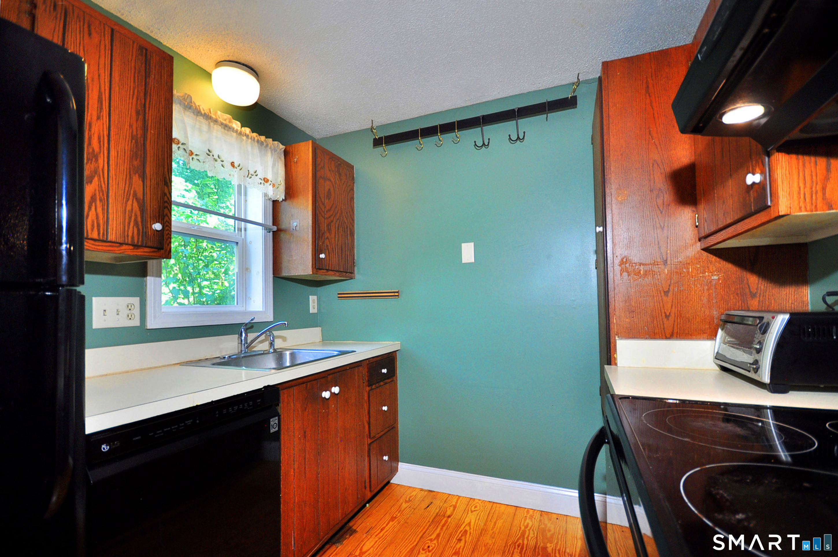 349 Allen Road, Unit 10A Torrington, CT 06790 - Photo 15 of 37