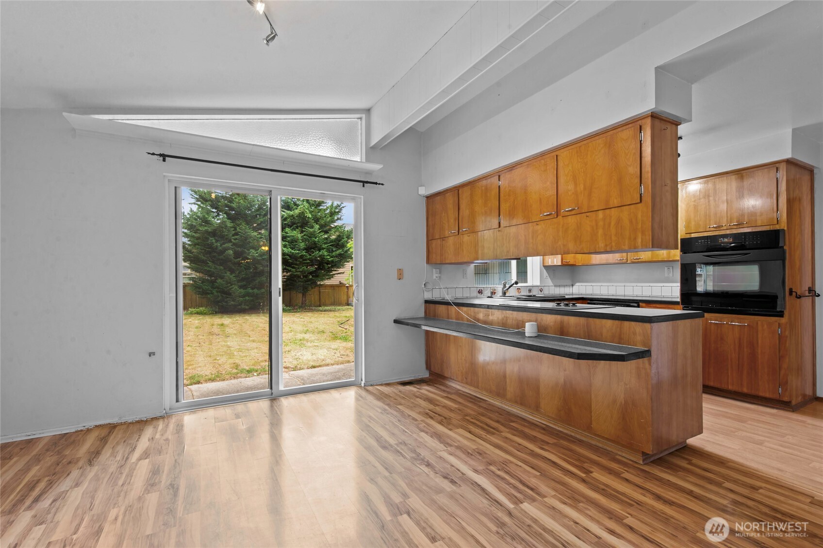 11020 Southeast 186th Street Renton, WA 98055 - Photo 10 of 27