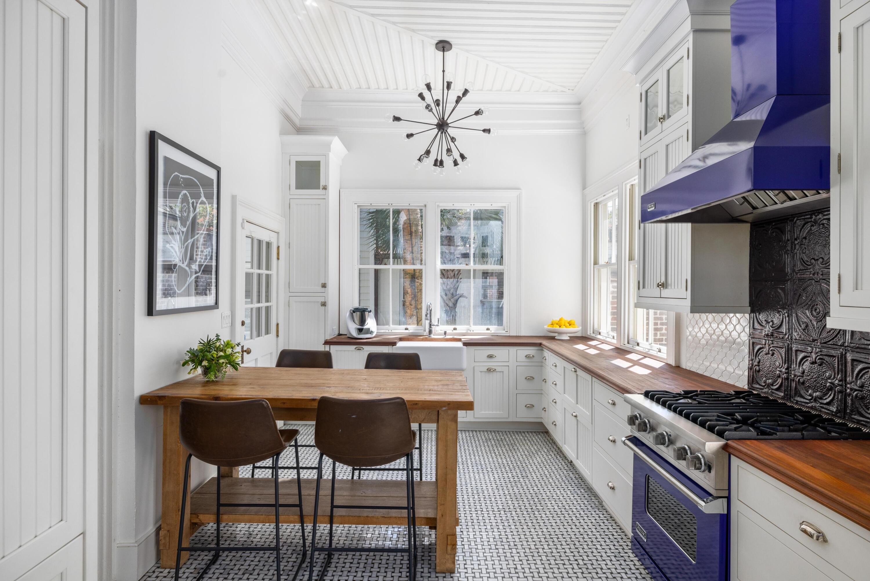 73 Rutledge Avenue Charleston, SC 29401 - Photo 31 of 91 4