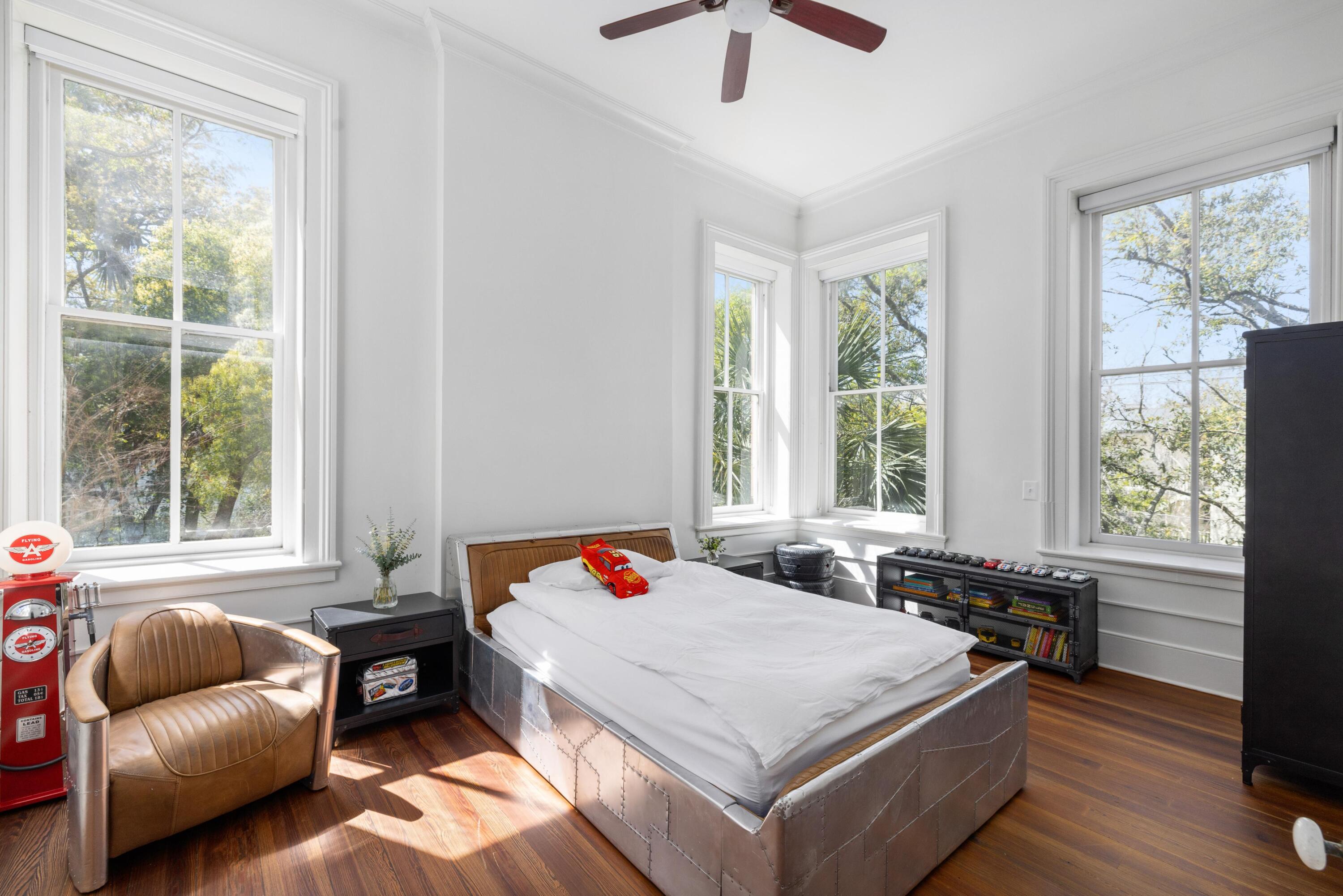 73 Rutledge Avenue Charleston, SC 29401 - Photo 61 of 91 72