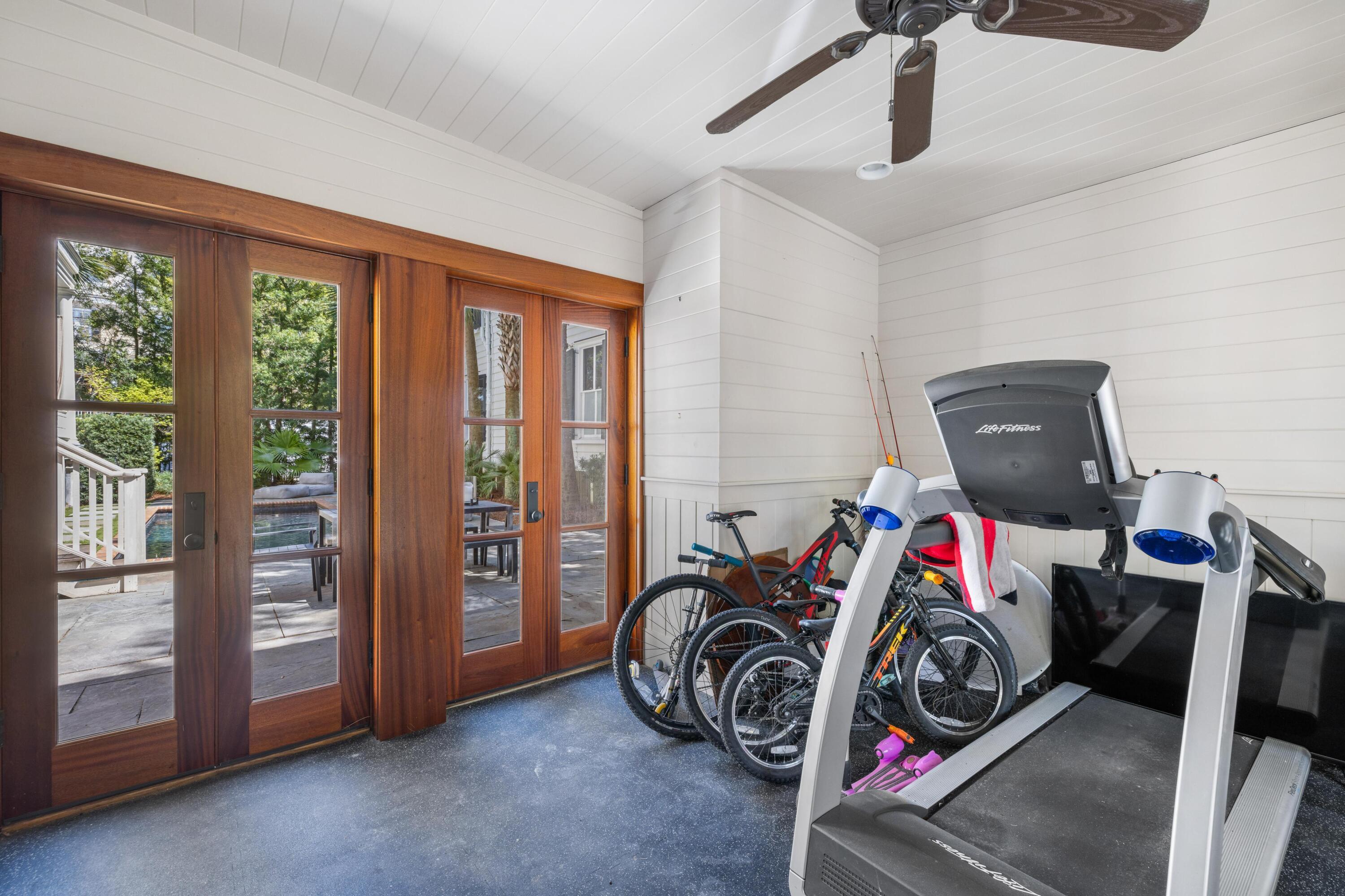 73 Rutledge Avenue Charleston, SC 29401 - Photo 80 of 91 99