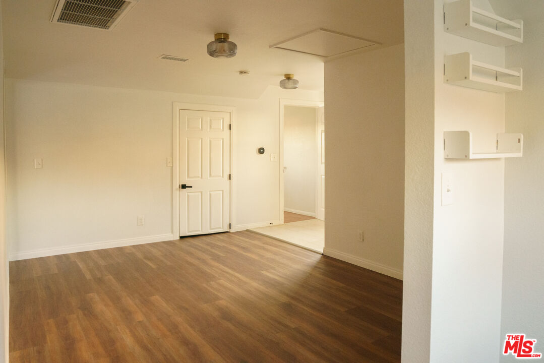 3210 Manitou Avenue Los Angeles, CA 90031 - Photo 22 of 26 a view of an empty room