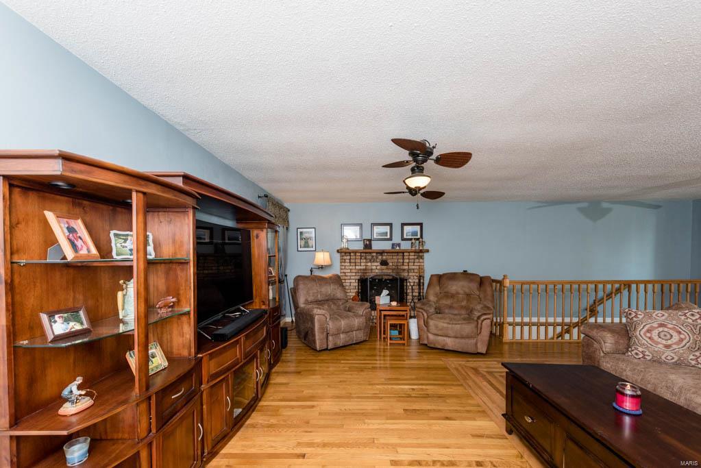 728 Riviera Circle Edwardsville, IL 62025 - Photo 22 of 48 Gallery Image 22