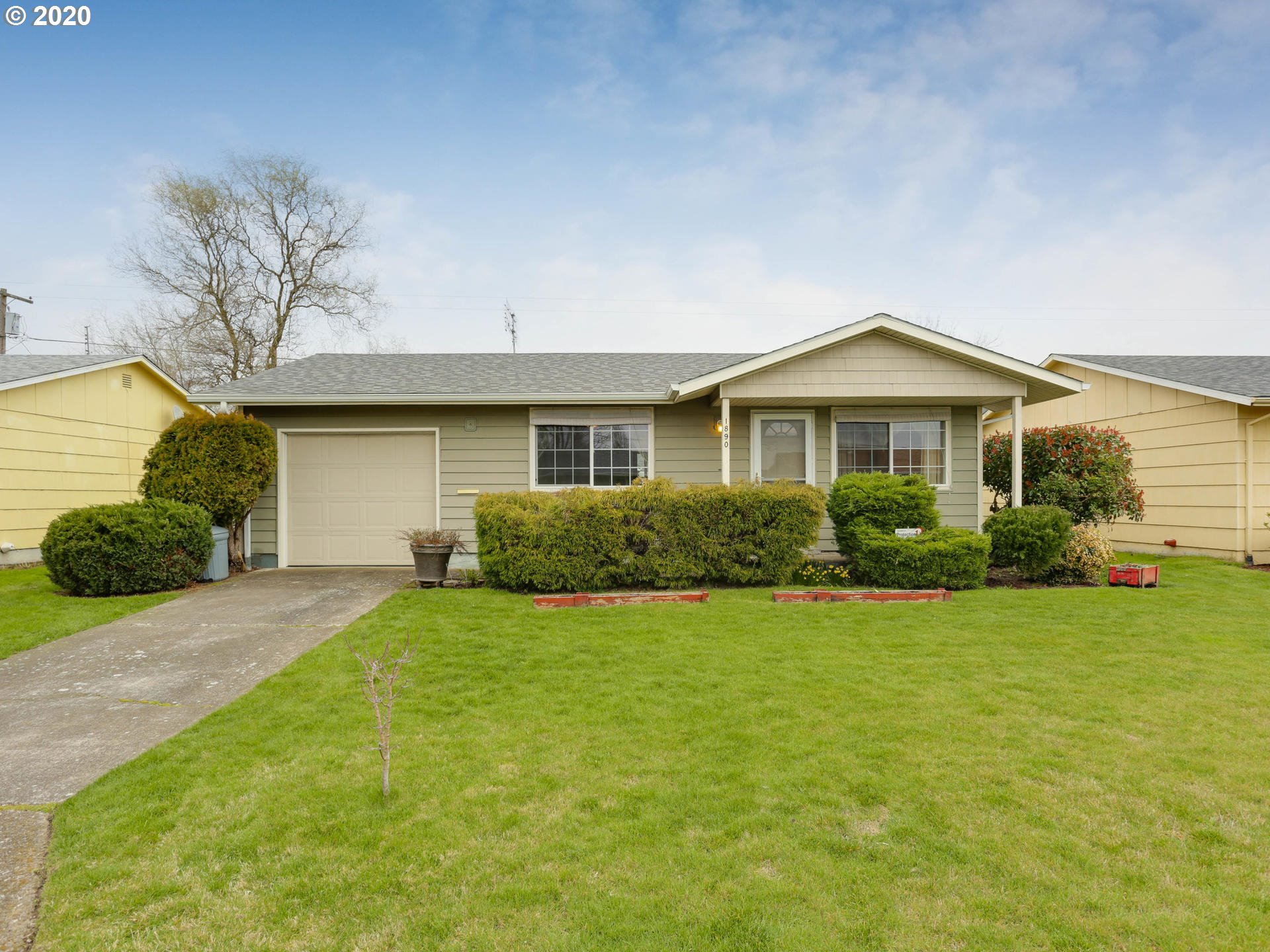 1890 Thompson Road Woodburn, OR 97071 - Photo 1 of 23 Gallery Image 1