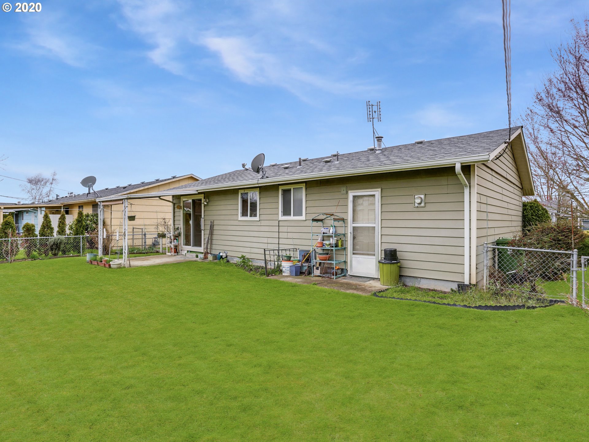 1890 Thompson Road Woodburn, OR 97071 - Photo 19 of 23 Gallery Image 19