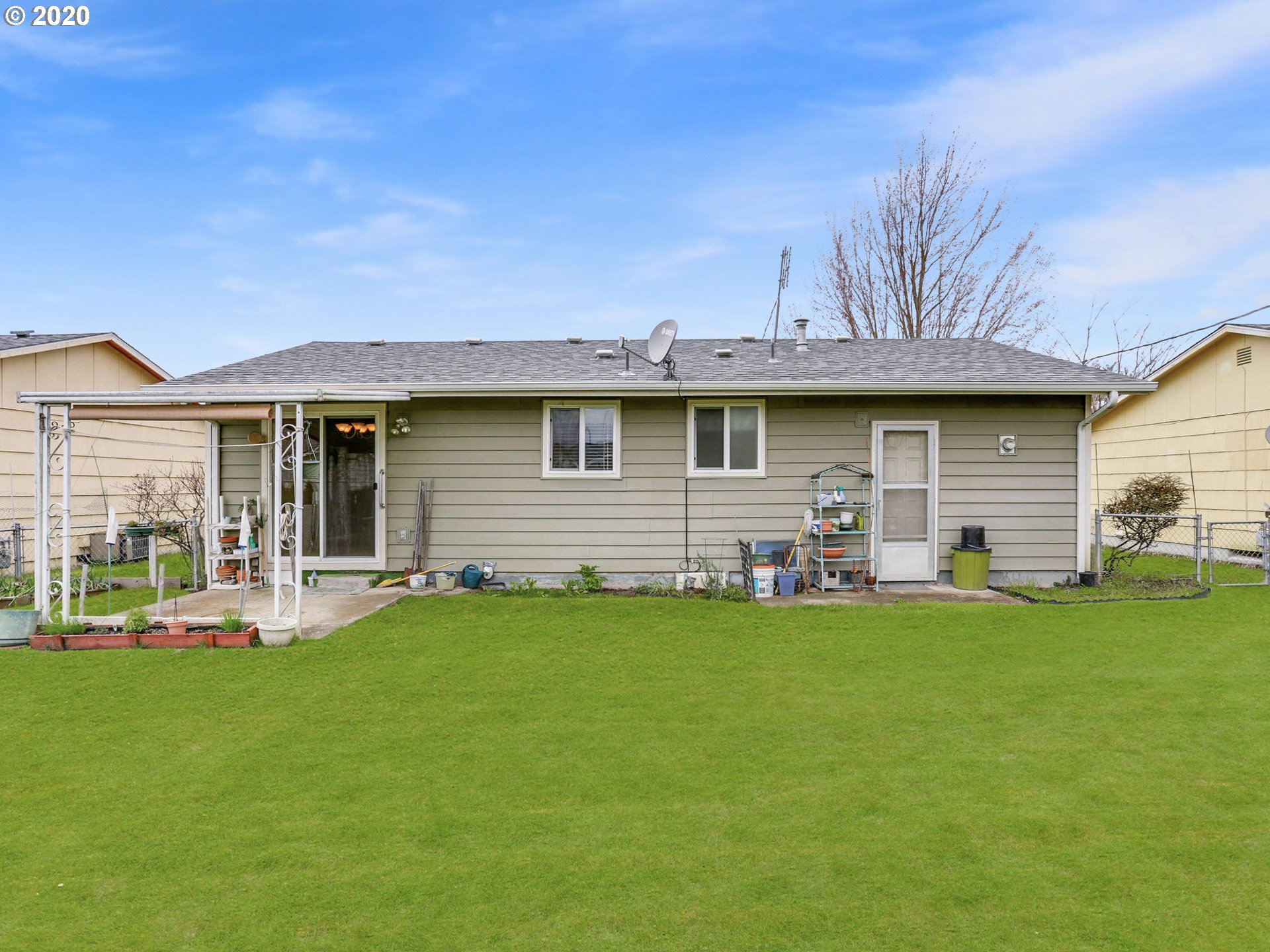 1890 Thompson Road Woodburn, OR 97071 - Photo 20 of 23 Gallery Image 20