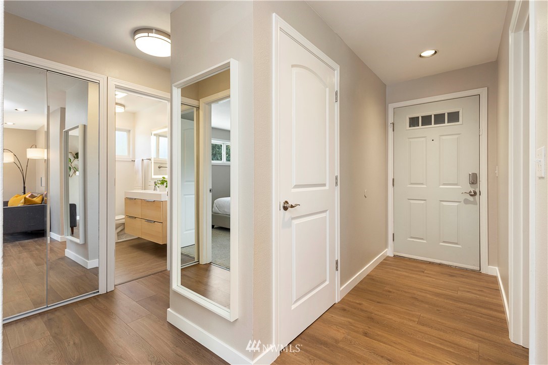 7809 218th Street Southwest, Unit 7 Edmonds, WA 98026 - Photo 14 of 23 Gallery Image 14