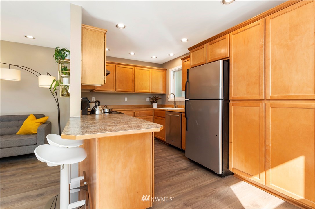 7809 218th Street Southwest, Unit 7 Edmonds, WA 98026 - Photo 8 of 23 Gallery Image 8
