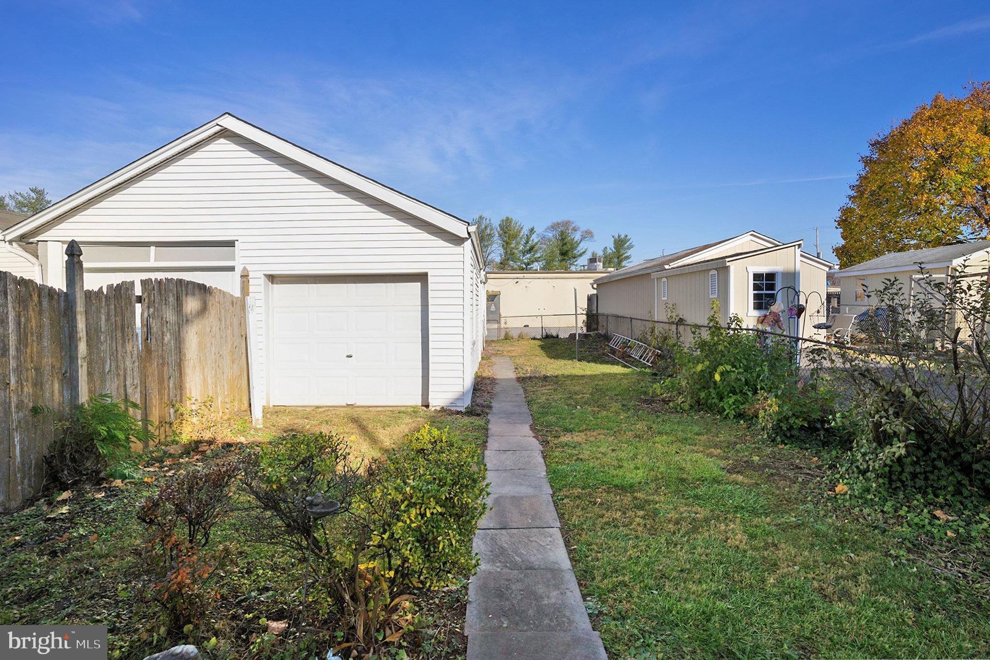 19 Egypt Road Eagleville, PA 19403 - Photo 17 of 27 Rear Yard w Storage