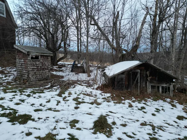 $129,000 | 2289 Main Road, Carroll Plt, ME 04487