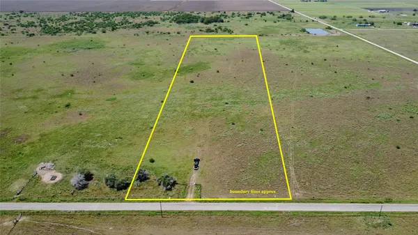 $129,999 | 10-ac 10-ac Hiller/midway, Inez, TX 77968