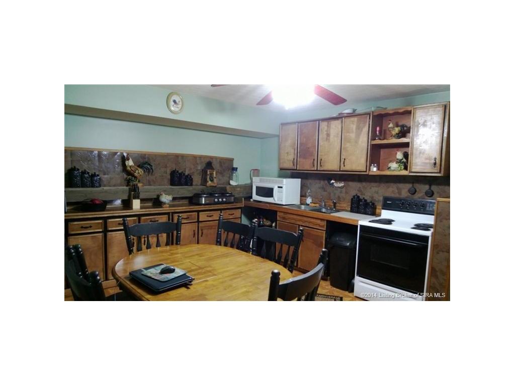 7995 Greenbrier Road Northeast Georgetown, IN 47122 - Photo 3 of 20