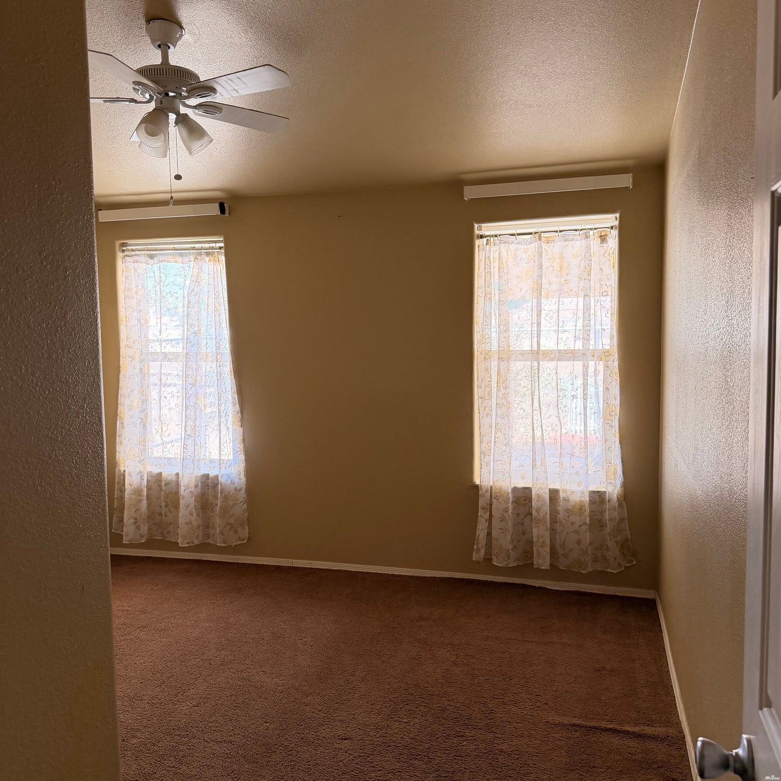 108 Crestview Road Gallup, NM 87301 - Photo 25 of 33 Gallery Image 25