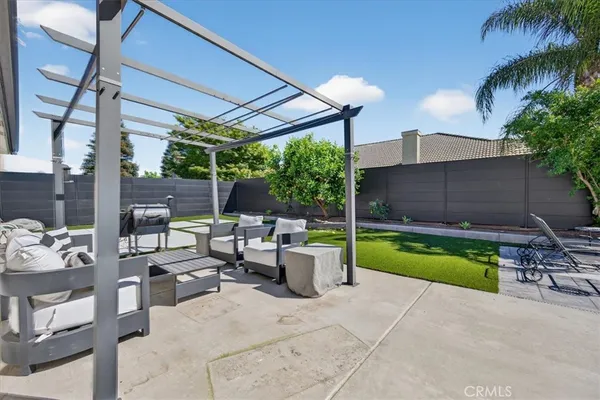 $599,000 | 1555 Taylor Street, Madera, CA 93638