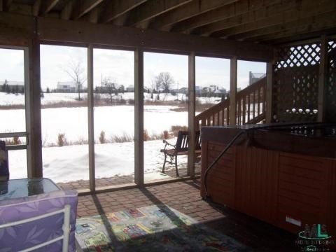 1398 Ross Lane Rochester, MI 48306 - Photo 7 of 7 825047-6.JPG