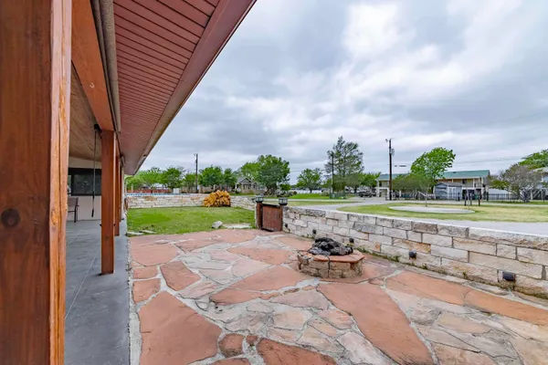 $475,000 | 1307 Hillcrest Drive, Granite Shoals, TX 78654