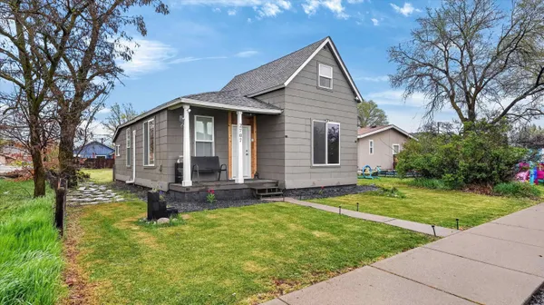 $265,000 | 2707 East Desmet Avenue, Spokane, WA 99202