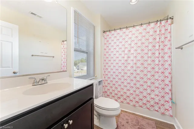 $260,000 | 1514 Kingsway Drive, High Point, NC 27260