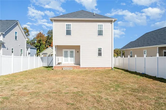 $260,000 | 1514 Kingsway Drive, High Point, NC 27260