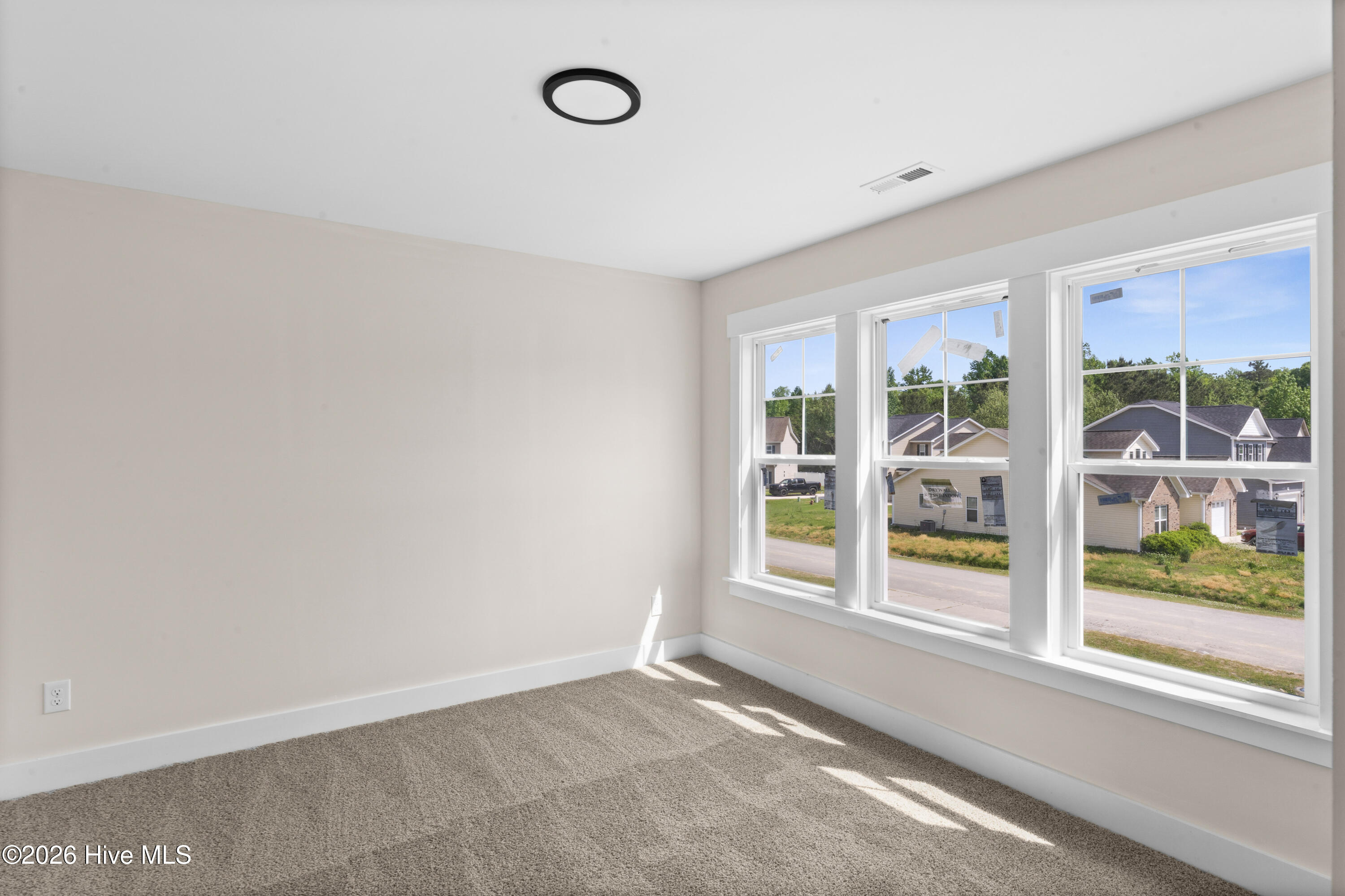 445 Peregrine Ridge Drive New Bern, NC 28560 - Photo 14 of 39 15-DSC05845