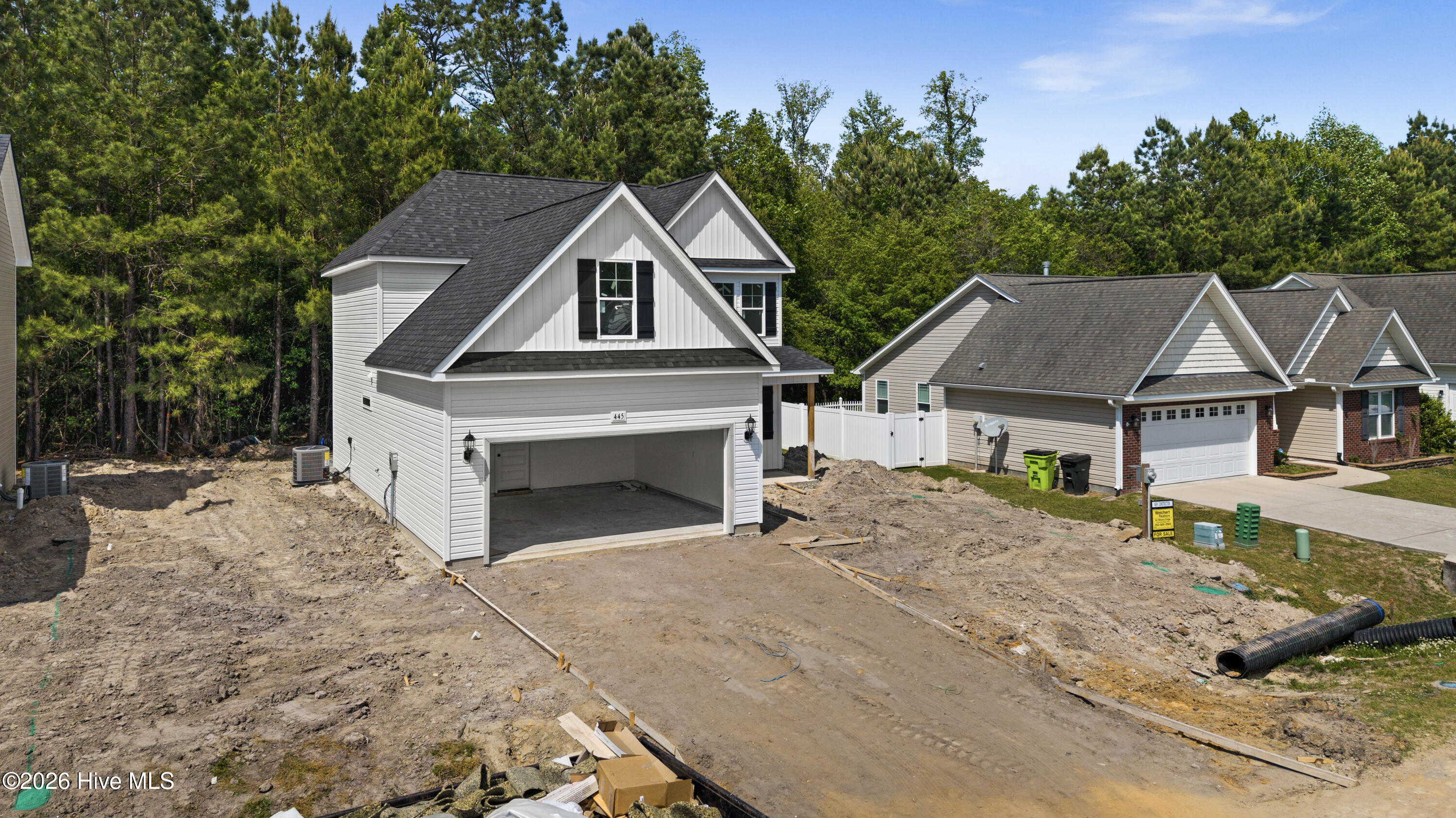 445 Peregrine Ridge Drive New Bern, NC 28560 - Photo 16 of 39 24-DJI_20260419025052_0200_D