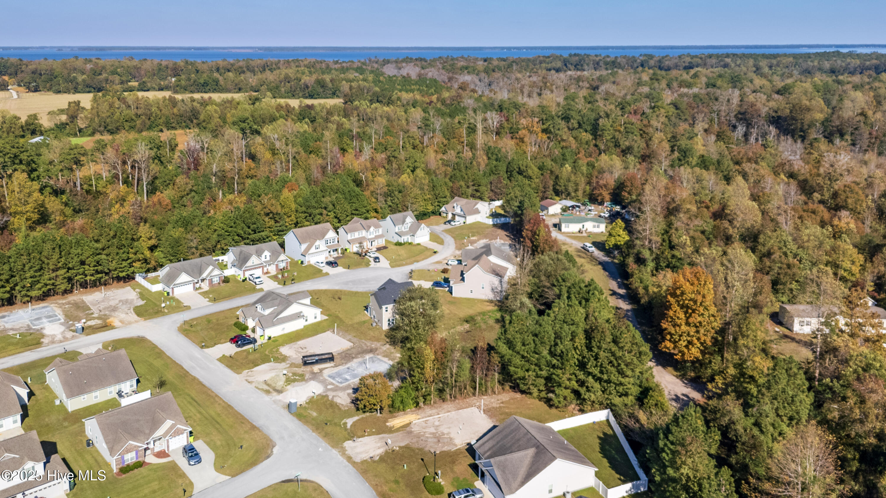 445 Peregrine Ridge Drive New Bern, NC 28560 - Photo 31 of 39 11-DJI_20251101141113_0018_D-HDR