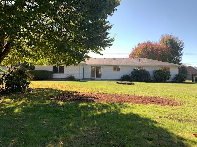 4044 Jasper Road Springfield, OR 97478 - Photo 9 of 15