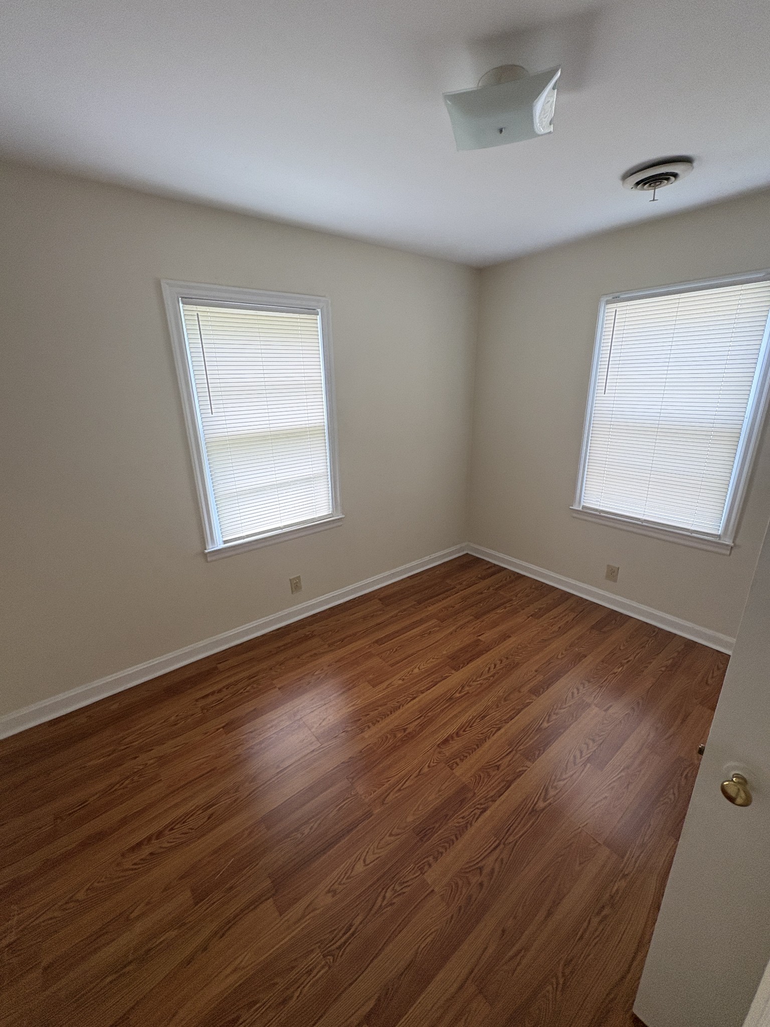 425 Hall Street Gallatin, TN 37066 - Photo 6 of 8 Gallery Image 6