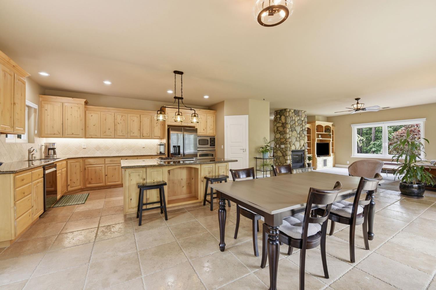 449 Plutes Way Colfax, CA 95713 - Photo 12 of 46