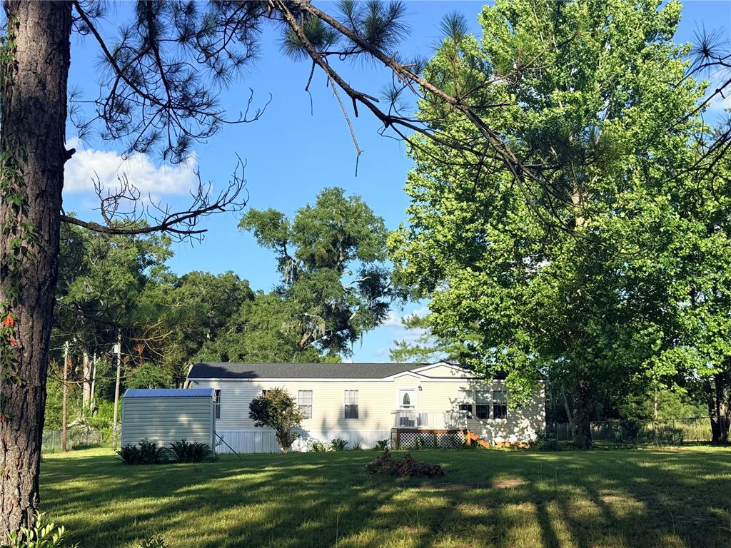 259 South E Rattler Court High Springs, FL 32643 - Photo 2 of 15