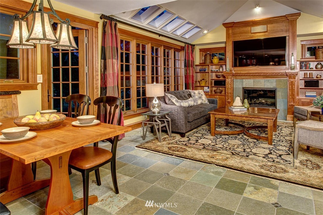 848 Evergreen Point Road Medina, WA 98039 - Photo 13 of 25
