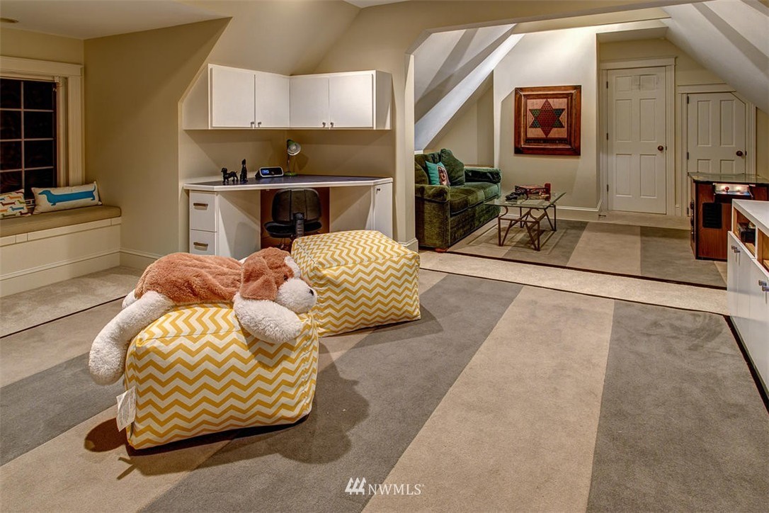 848 Evergreen Point Road Medina, WA 98039 - Photo 16 of 25