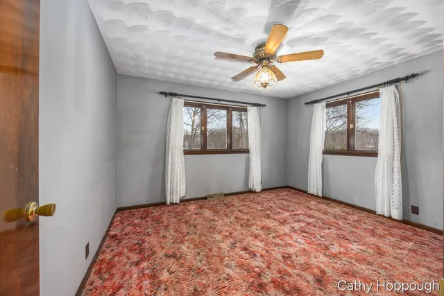 $340,000 | 250 Meadowlane Drive, Portland, MI 48875