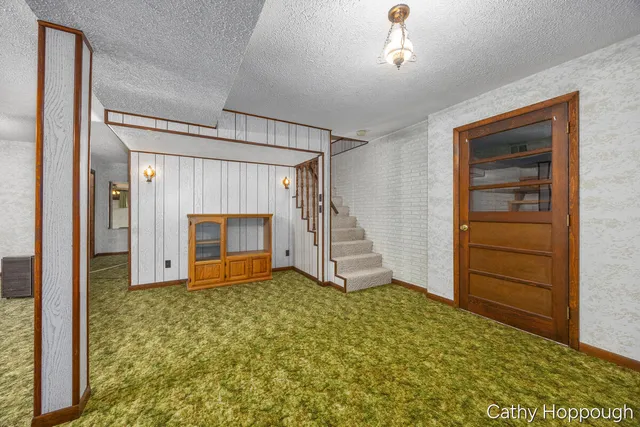 $340,000 | 250 Meadowlane Drive, Portland, MI 48875