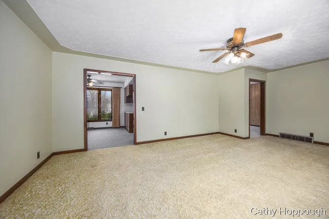 $340,000 | 250 Meadowlane Drive, Portland, MI 48875