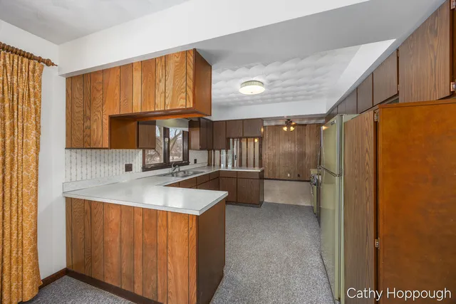 $340,000 | 250 Meadowlane Drive, Portland, MI 48875