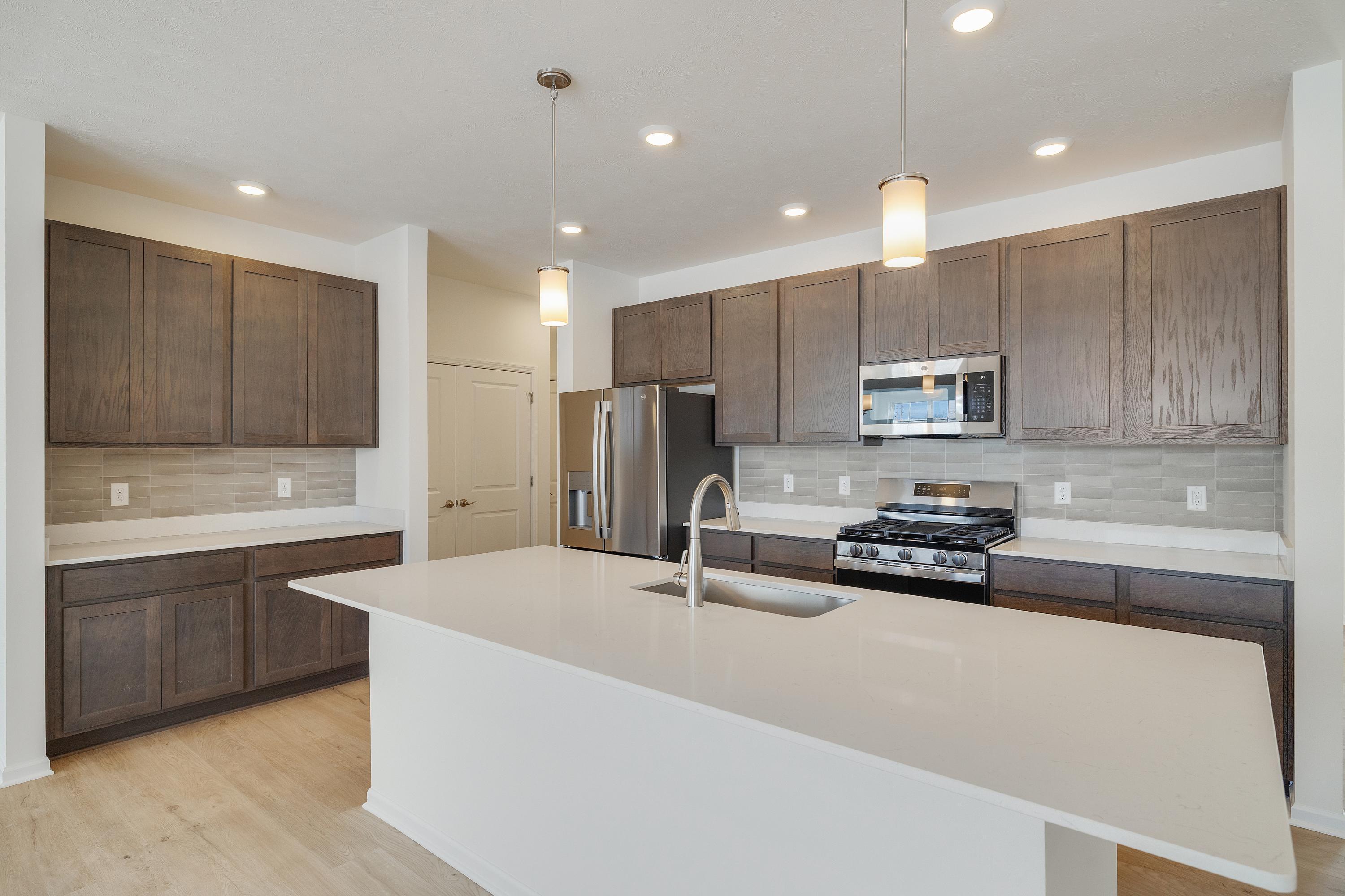 3209 Hilltop Road Valparaiso, IN 46385 - Photo 12 of 23 3000x2000