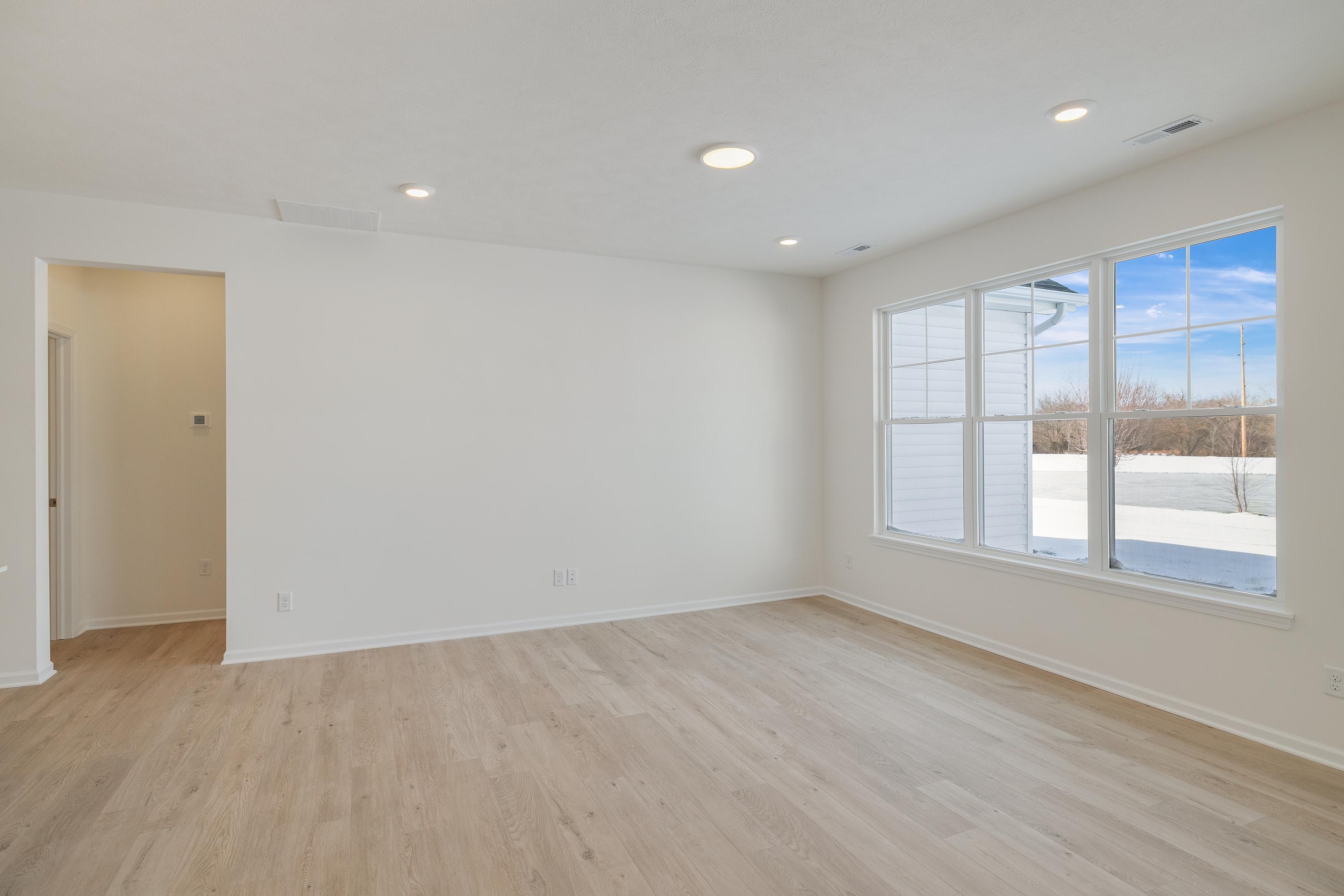 3209 Hilltop Road Valparaiso, IN 46385 - Photo 15 of 23 3000x2000