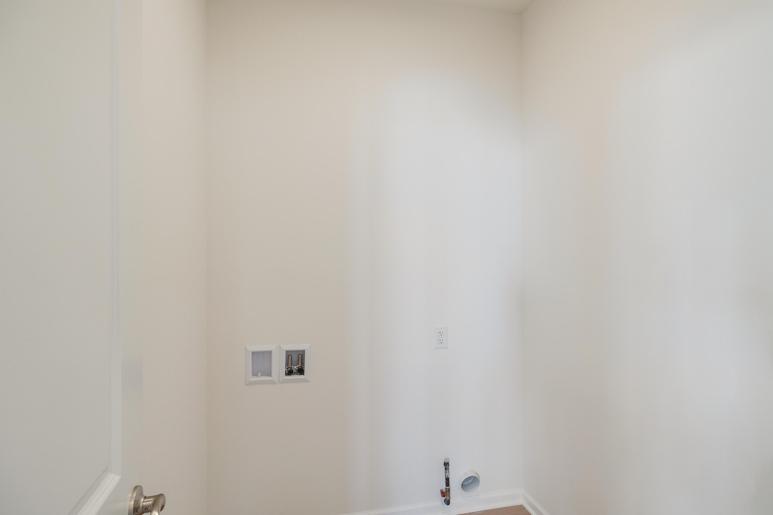 3209 Hilltop Road Valparaiso, IN 46385 - Photo 18 of 23 3000x2000