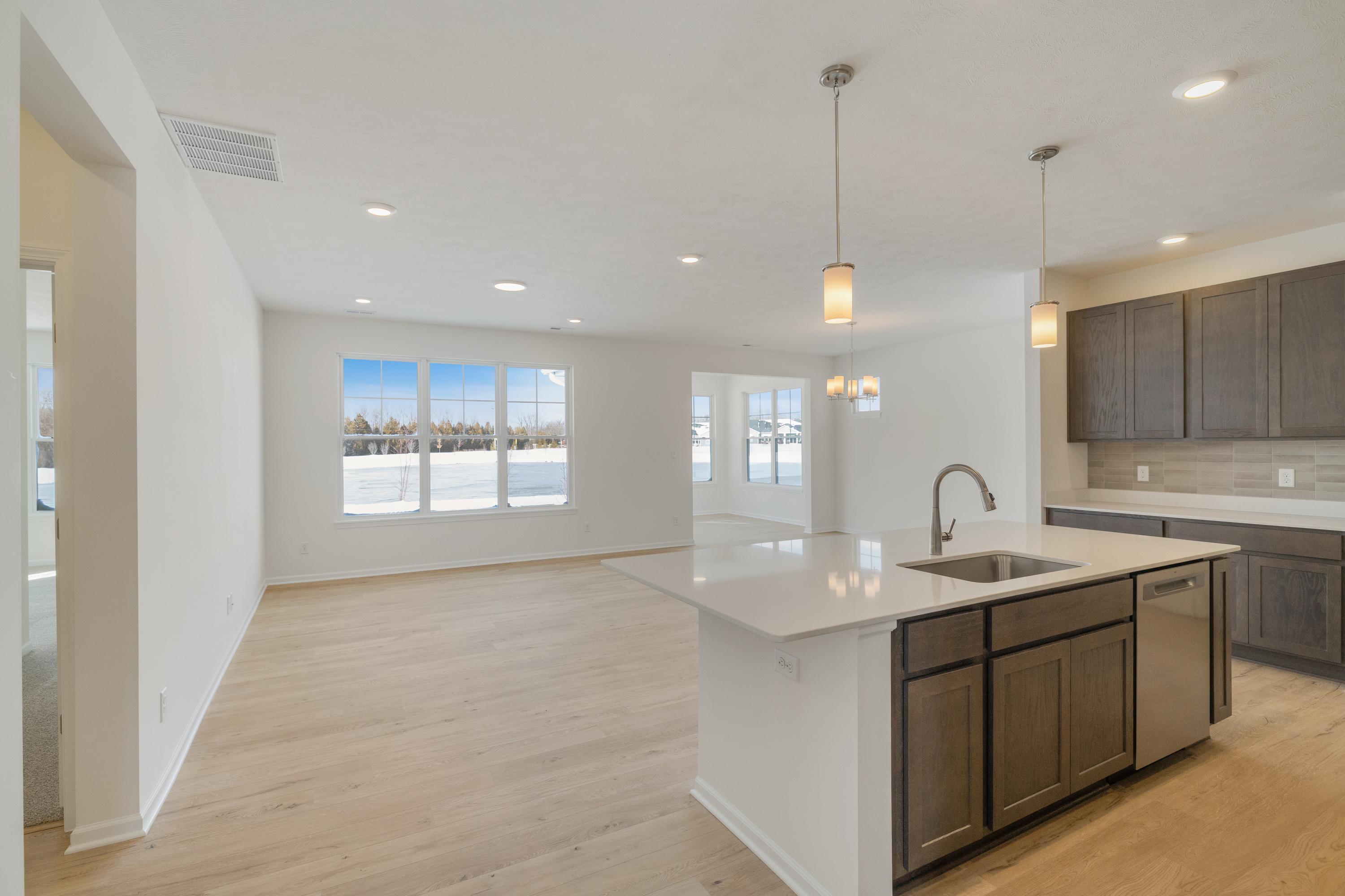 3209 Hilltop Road Valparaiso, IN 46385 - Photo 9 of 23 3000x2000